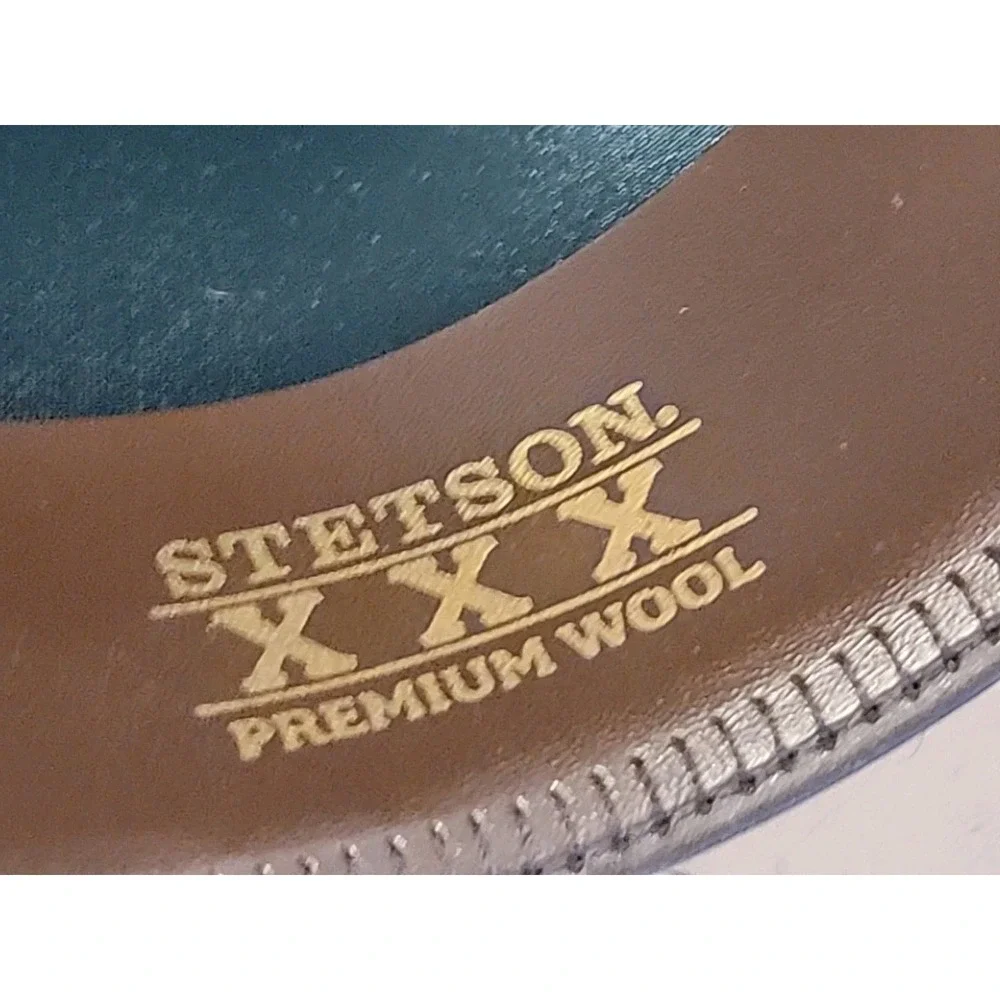 Stetson oak ridge